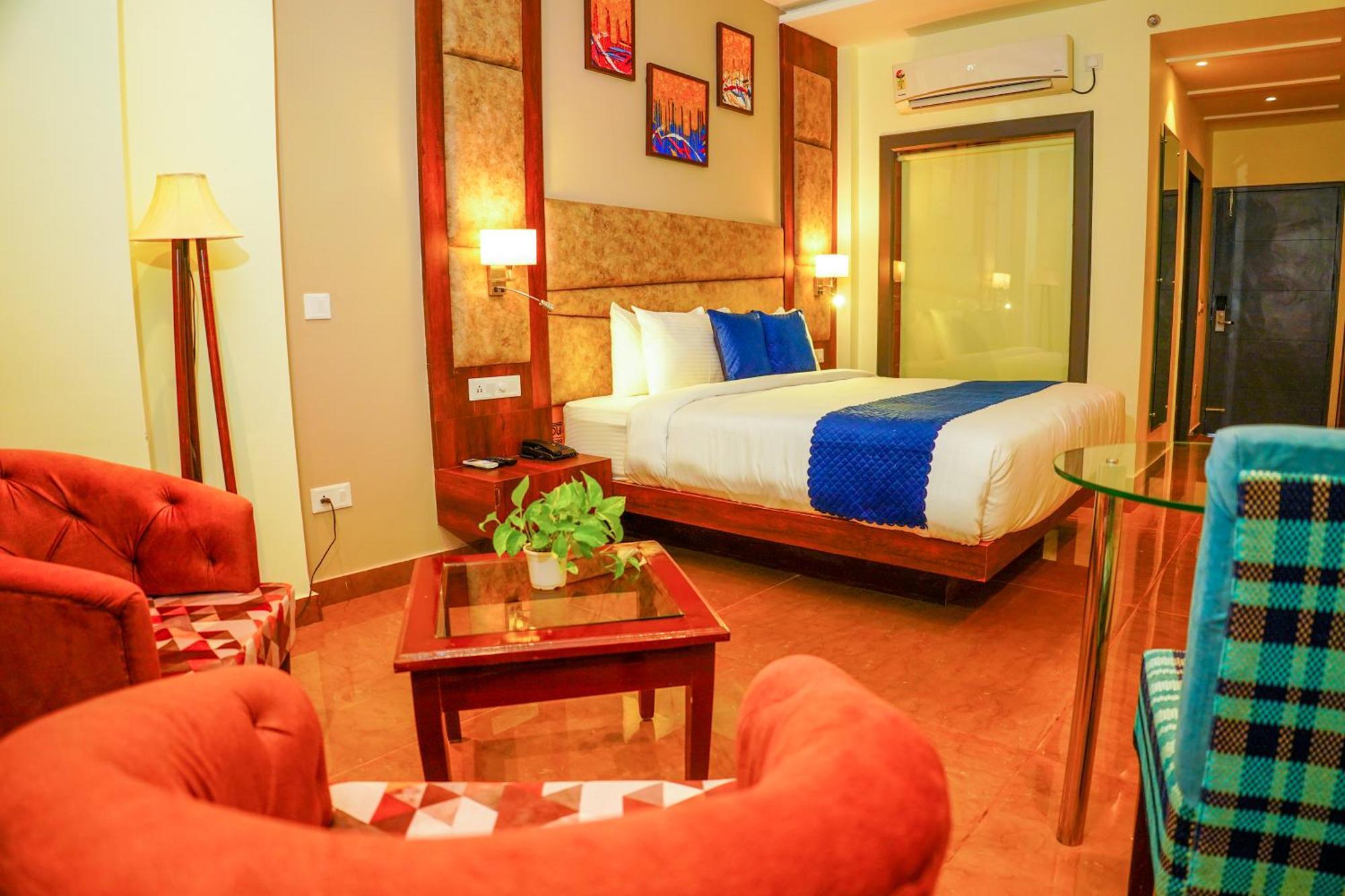 Aachman River And Valley View Resort Dharamshala - A Riverside Resort With Balcony View Exterior photo